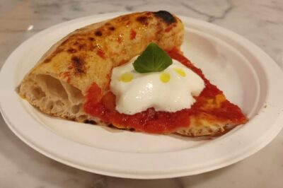 Pizza Cooking Class with Tiramisù and Wine Tasting in Milan