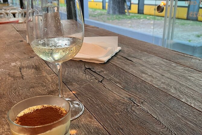 Pizza Cooking Class with Tiramisù and Wine Tasting in Milan - What the chefs teach you