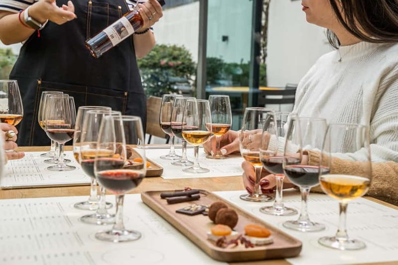 Porto 'Best of the Best' Port Tasting and Artisan Chocolates - Why this tasting makes sense in Porto