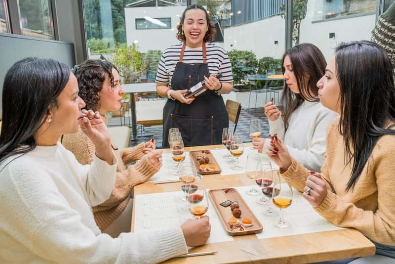 Porto 'Best of the Best' Port Tasting and Artisan Chocolates - Arriving at Boutique Maison Canto De Luz