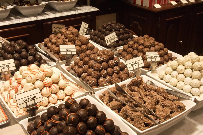 Private Bruges’ Iconic Sites and Chocolate Tasting Tour - What this private Bruges walk is really designed to do