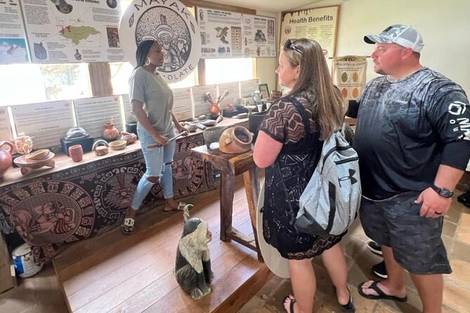 Private City Tour, Chocolate and Rum Factory - The Roatan Chocolate Factory takes 35 minutes