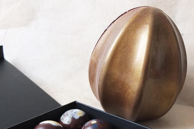 Private Family Chocolate Making Class in Paris - Choosing and decorating a hollow chocolate figure