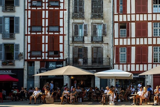 Private French Basque Tour: Biarritz, Bayonne & Chocolate - La Corniche Basque and Plage de Lafitenia