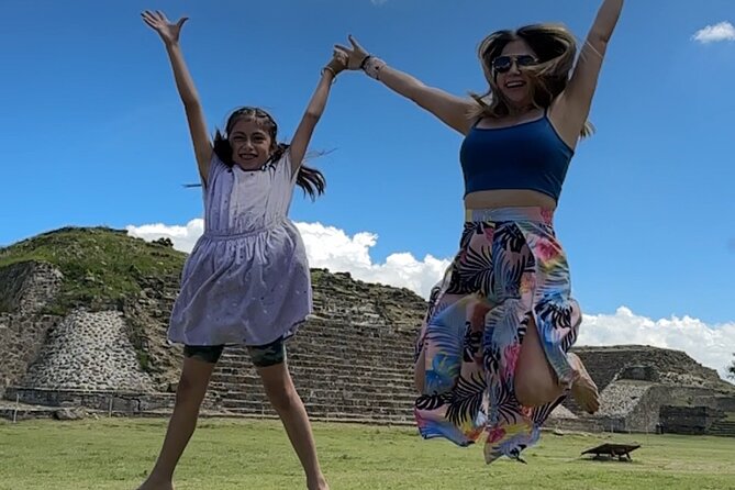 Private Monte Alban VIP : Mezcal and Zapoteco Art - Why this Oaxaca day works so well