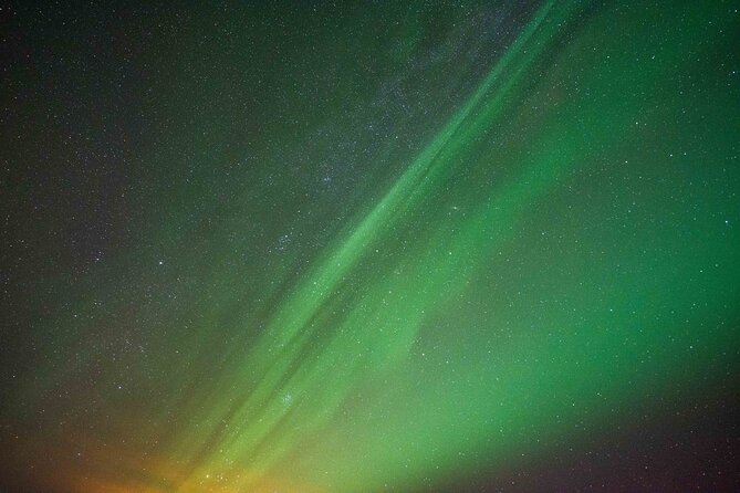 Private Northern Lights Tour - Champagne & Chocolates Aurora Hunt - Chasing dark skies outside Reykjavik