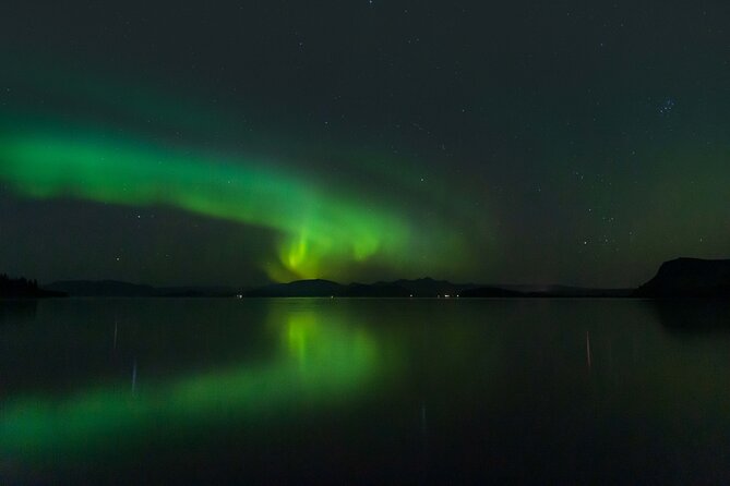 Private Northern Lights Tour - Champagne & Chocolates Aurora Hunt - Why the private price can make sense