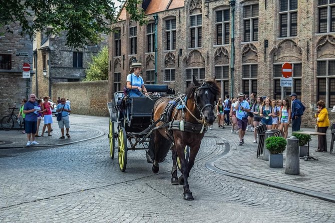 Private sightseeing tour to Bruges and chocolate from Amsterdam - What the self-guided format really means