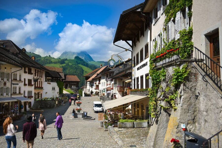 Private Swiss Cheese & Chocolate Tasting Trip in Gruyeres - Lunch adds a local break, but check the budget