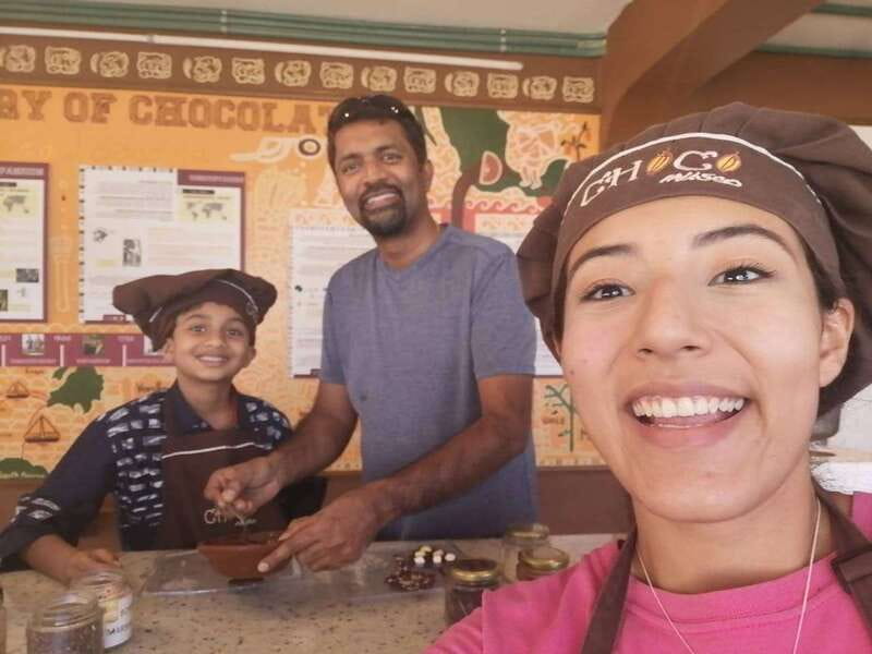Puerto Vallarta: Bean to Bar Chocolate Workshop - Making chocolate you can take home