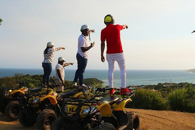 Roatan ATV Sightseeing, Sloth & Monkeys, Chocolate & Rum Factory - The ATV ride: roads, hills, and a dose of uncertainty