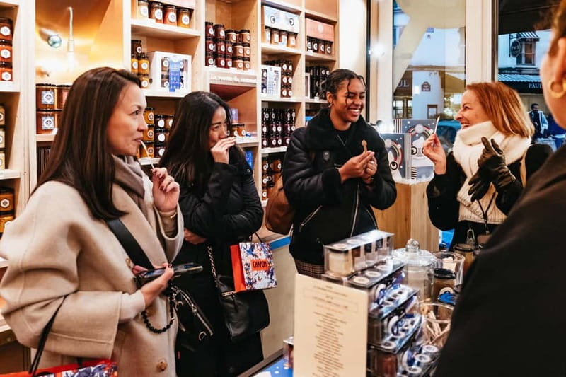 Saint-Germain: Gourmet Chocolate & Pastry Walking Food Tour - Debauve & Gallais and the first taste