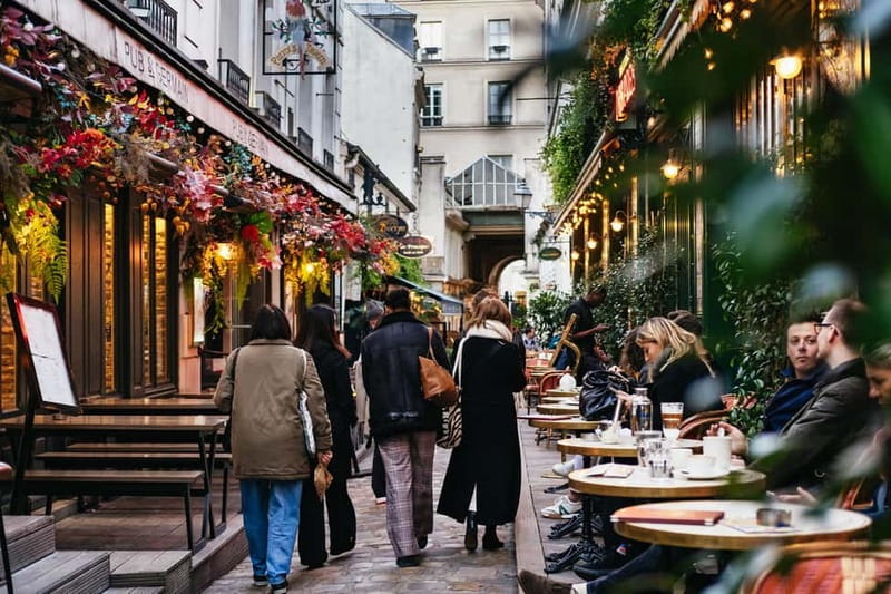 Saint-Germain: Gourmet Chocolate & Pastry Walking Food Tour - The guides are the heart of the experience