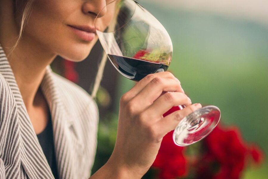 Santa Barbara: Wine, Chocolate and History Walking Tour - Why this combination works in Santa Barbara