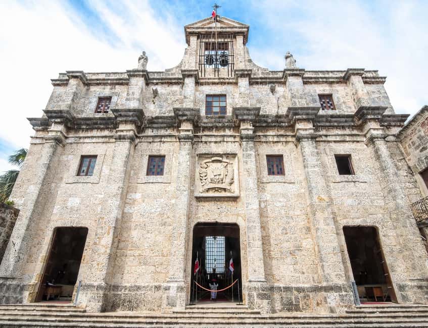 Santo Domingo: Colonial Zone Tour with tasting - Why this two-hour walk works for a first look