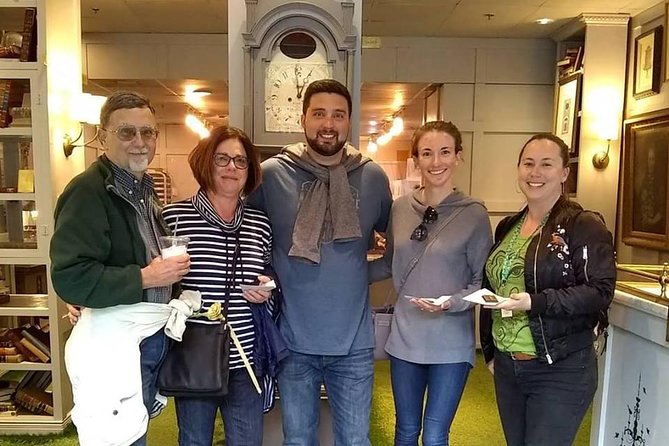 Savannah History plus Coffee and Chocolate Walking Tour - The walking demands from Wright Square to Chippewa Square