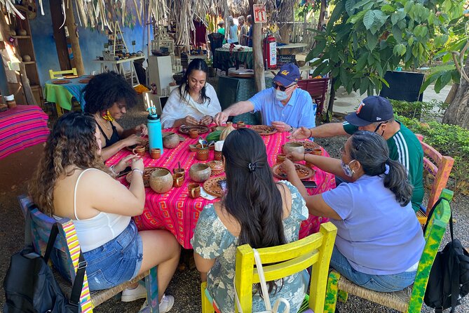 Sayulita Magical Town Tour: Local food, and chocolate. - A cocoa garden and artisan chocolate tasting