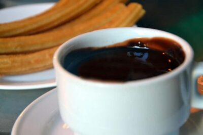 Semi-Private Tour: Old Town & Chocolate and Churros