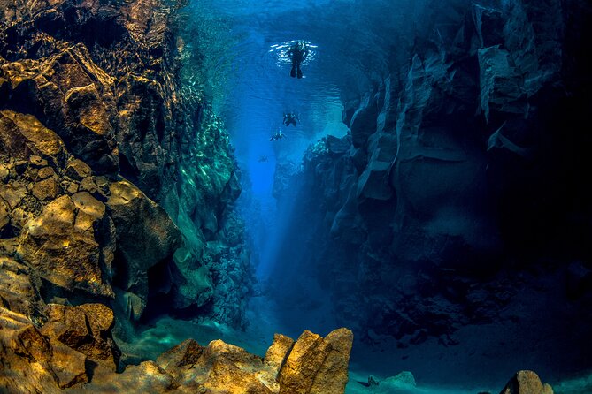 Snorkel the Silfra Fissure-Meet on Location (Free Photos & Cocoa) - Key things to know before you book