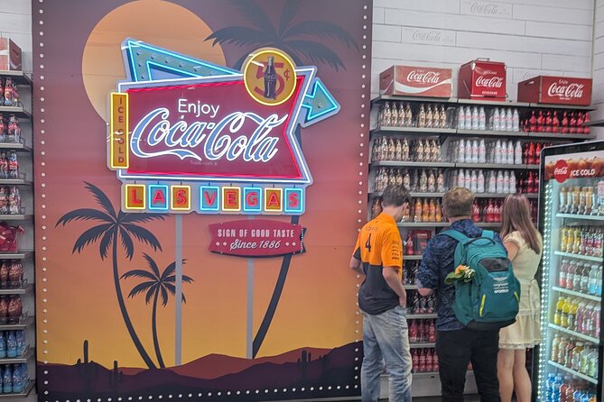 Sweet Side of Vegas: Chocolate and Candy Tour with Free Samples - A Candy Route Through the Las Vegas Strip