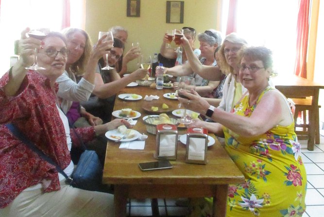 Tapas and history tour ending with churros with chocolate - Starting at Puerta del Sol at 7 p.m.