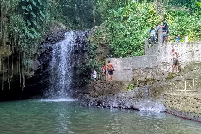 Taxi & Tours in Grenada , Chocolate factory, & more. - Chocolate, rum, and the sweeter side of Grenada
