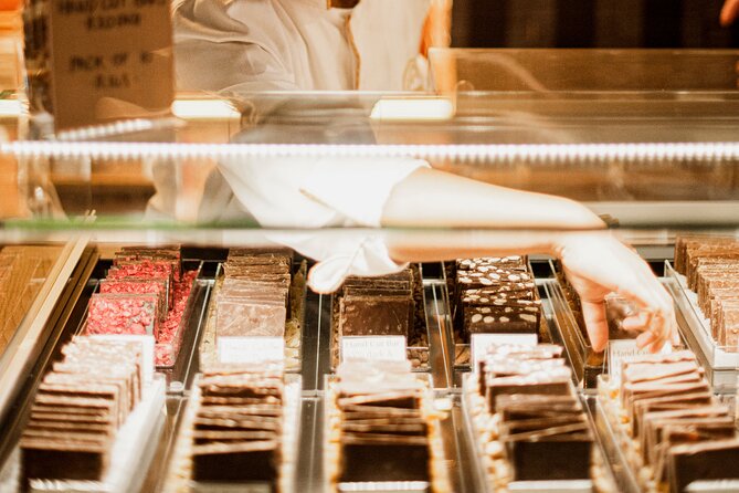 The Art of Chocolate Making Bean-To-Bar Experience in Cape Town - A quick stop at Makers Landing