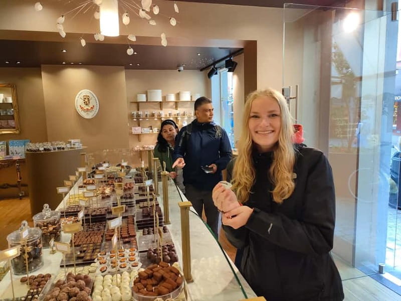 Thé best chocolate in Bruges! Private tour! - Key points to know before booking