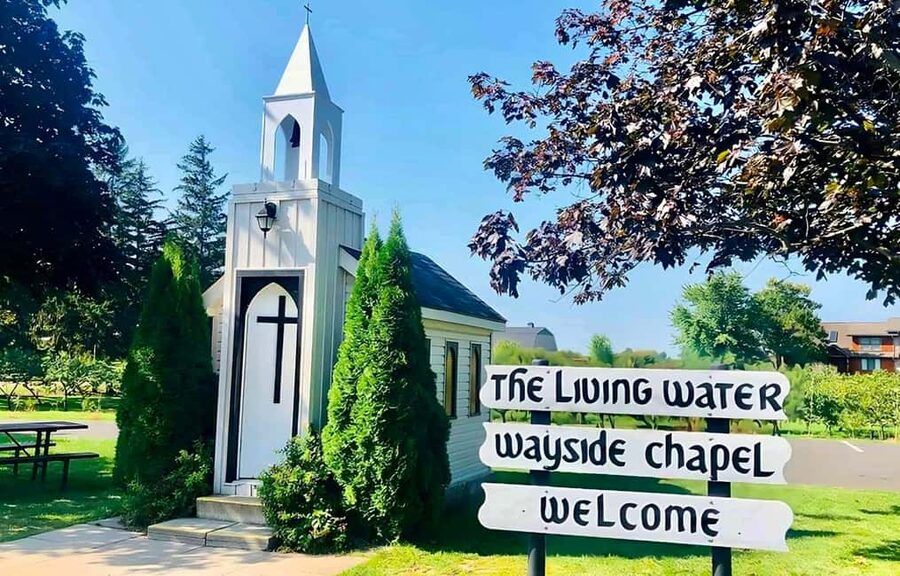Toronto: Niagara-on-the-Lake, Wine Tasting & Chocolate Tour - Jackson Triggs brings the main wine experience
