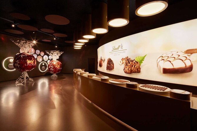 Tour in Lindt Home of Chocolate Museum From Zurich With pickup - Communication and pickup deserve extra care