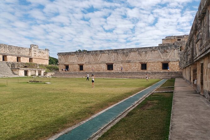 Trip to Uxmal, Hacienda Yoxcopoil & Chocolate Museum from Mérida - Hacienda Yaxcopoil and the Yucatán of henequen