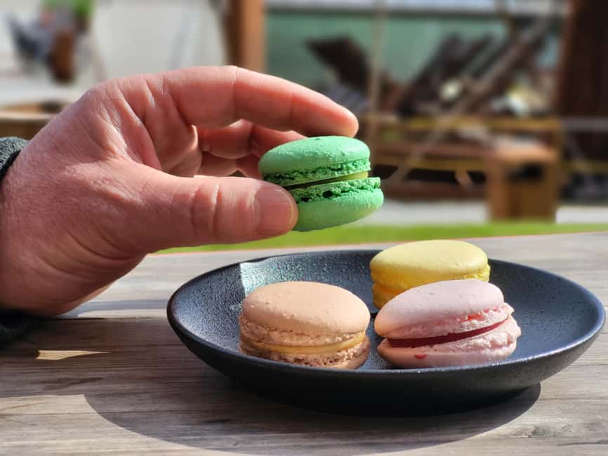 Tromsø Sweet Temptations tour: afternoon tea & chocolates - Café stops with local favorites