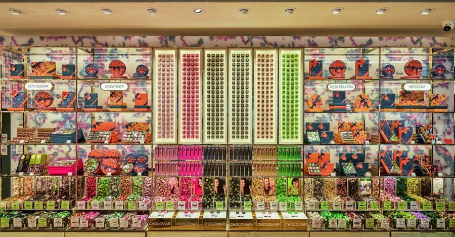 Venchi Duomo: Chocolate Tasting Experience in Florence - Gelato adds a distinctly Florentine finish