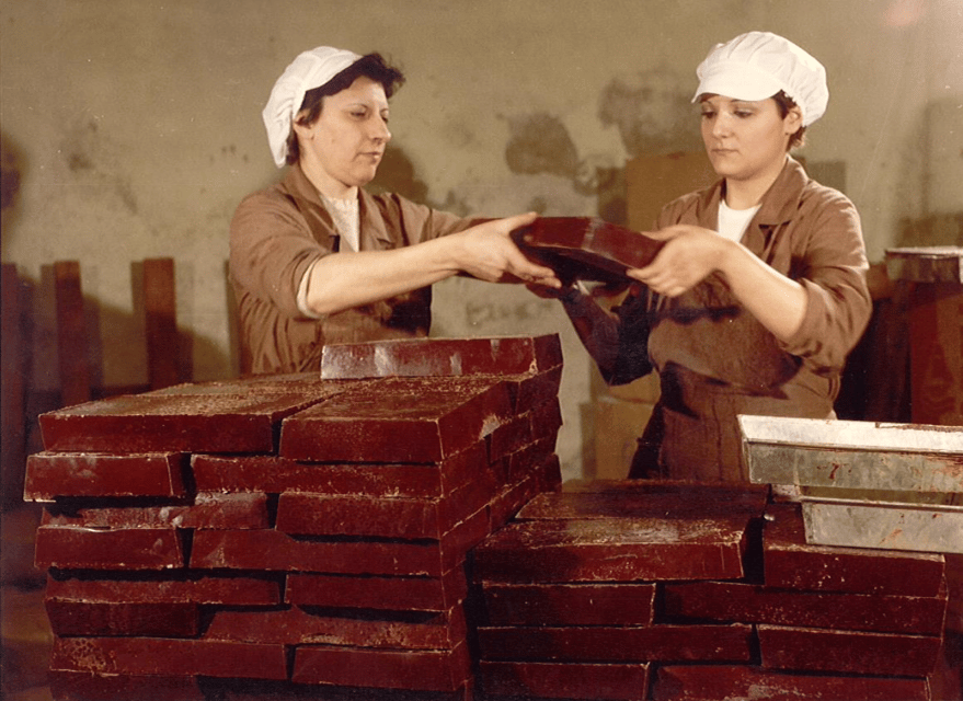 Willy Wonka in Turin - A chocolate adventure - Who Will Enjoy This Chocolate Tour Most?
