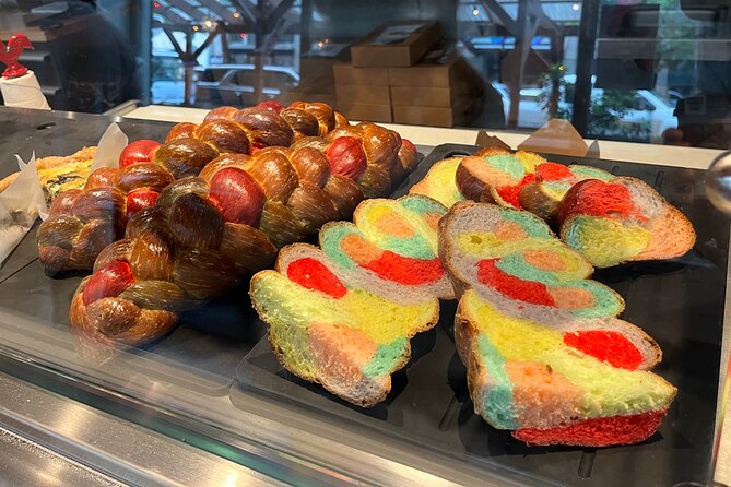 Wine, Bread, Cheese and Chocolate - Lands of Origin: a quick bakery stop