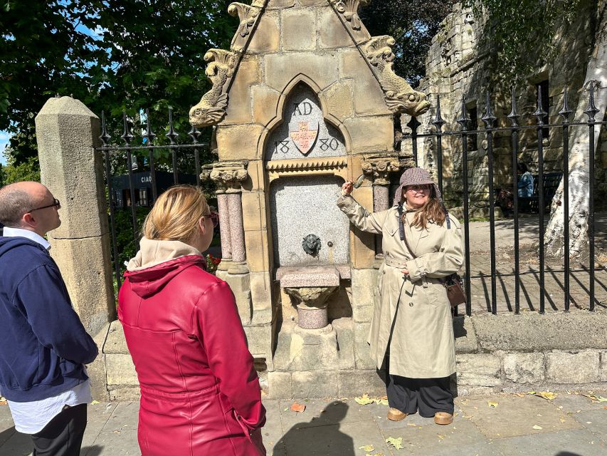 York: Historical Gems Tour & A Taste of York Chocolate - Key points at a glance