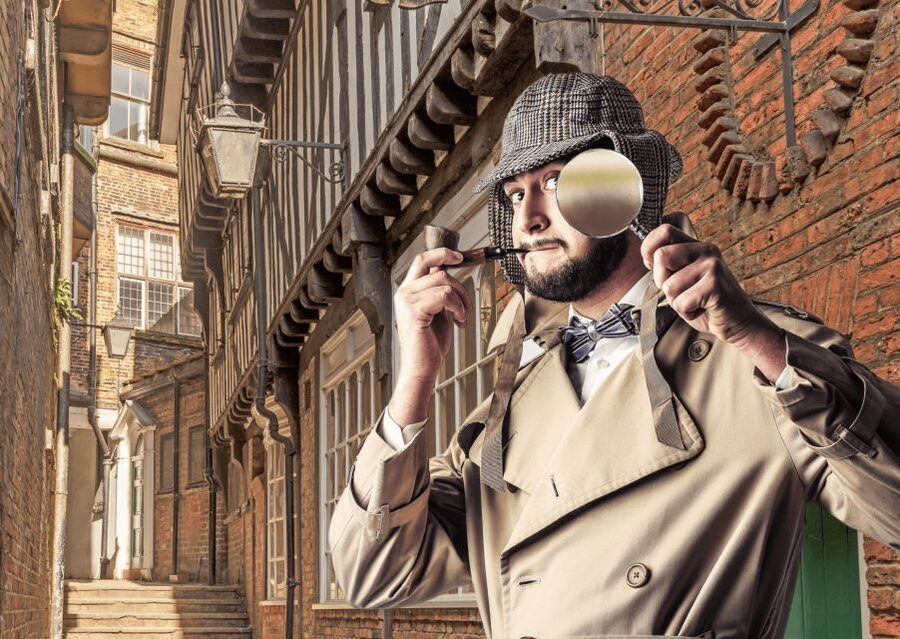 York: Historical Gems Tour & A Taste of York Chocolate - Stonegate and Barley Hall