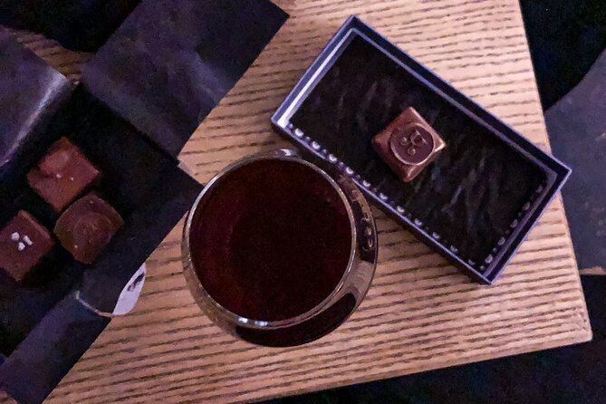 Zurich Beer & Chocolate Tour – Craft Beers & Swiss Chocolates - Eight pralines from Max Chocolatier