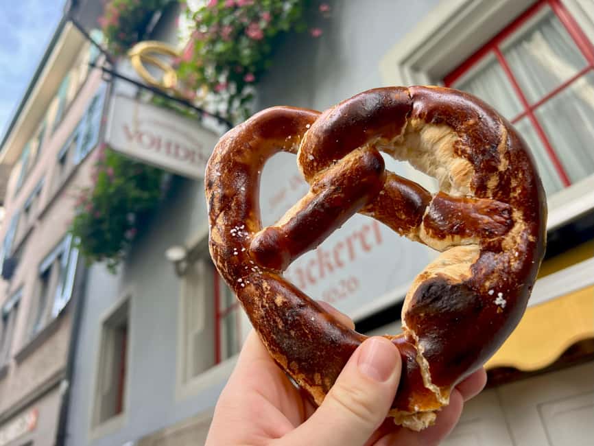 Zurich: Food Tour of 8+ Tastings with Cheeses & Chocolates - Rösti and creamy Alpine comfort food