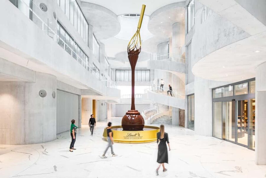 Zurich: Lindt Home of Chocolate Museum Ticket & Transfer - Arriving at the 9-meter chocolate fountain