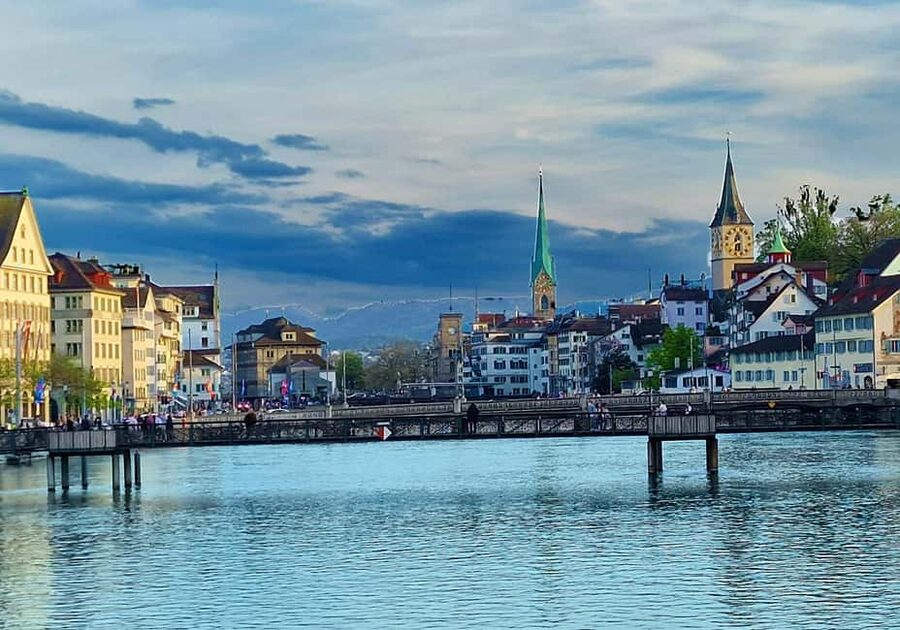 Zurich Open-top Tour and Chocolate and Cheese Countryside - A city-to-country day from Zurich Central Bus Station
